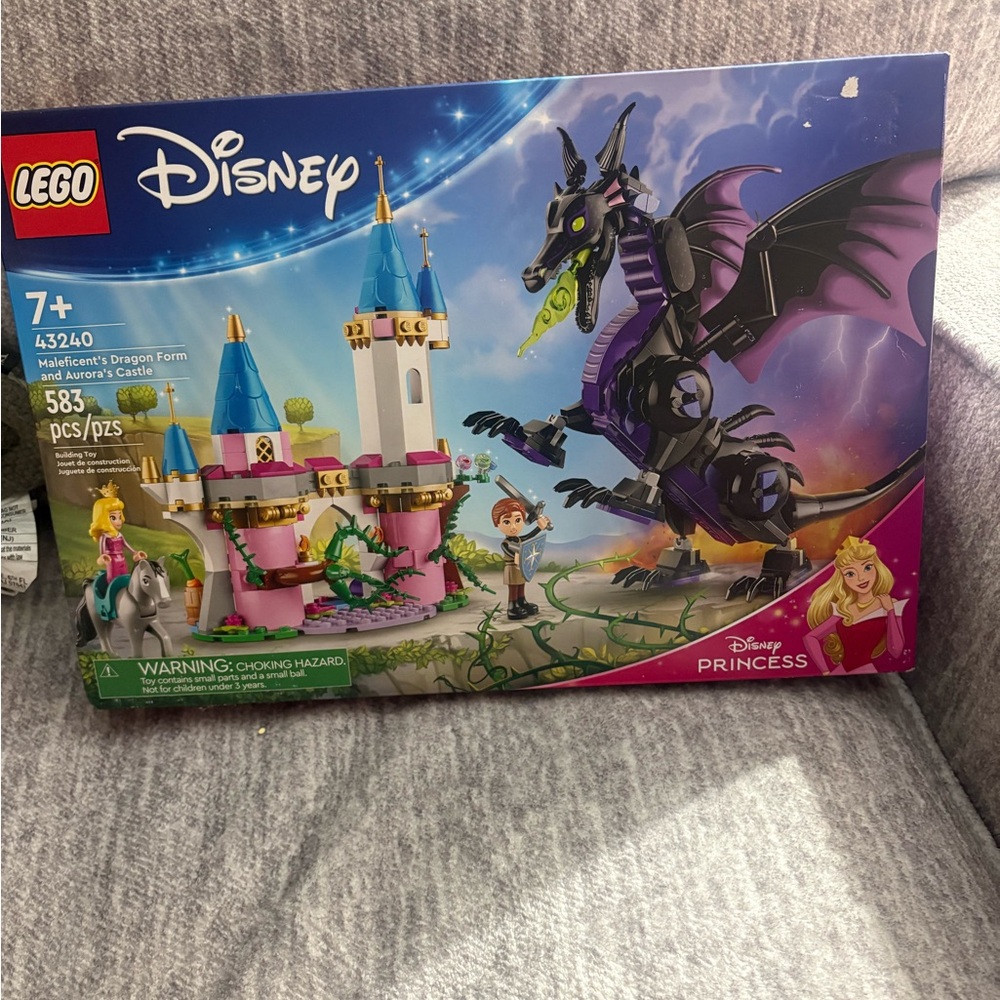 LEGO Disney Princess Maleficent's Dragon Set. 583pcs.